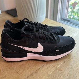 New Nike Waffle One Sneakers size 7M